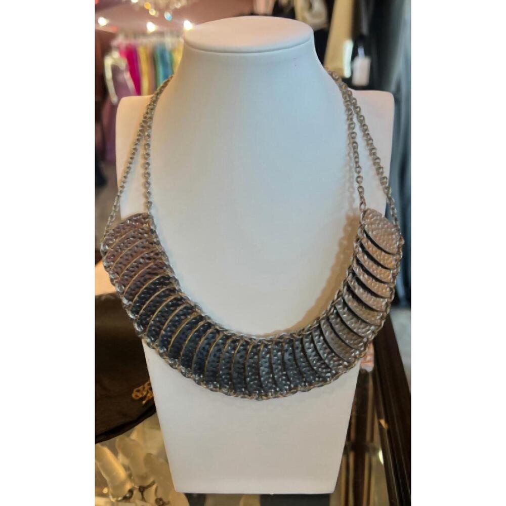 NEW SONYA'S silver necklace in grey
